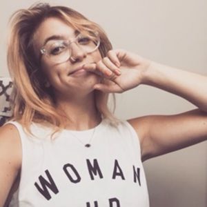 Meet your Posher, Emily